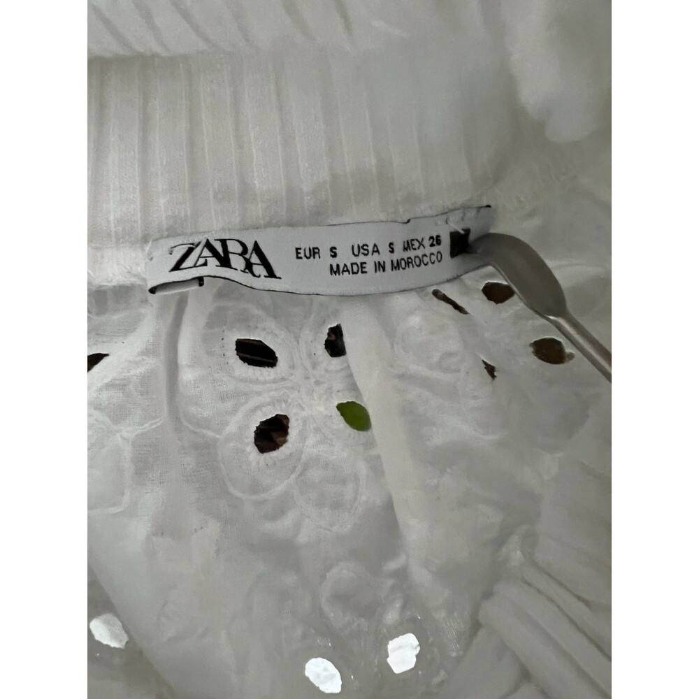 Zara White Eyelet Halter Top Womens Small Cottagecore Coquette - Picture 6 of 8